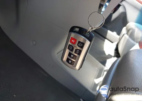 2013 Toyota Sienna Xle 7 Passenger из США, поврежденный, VIN 5TDDK3DC4DS054583